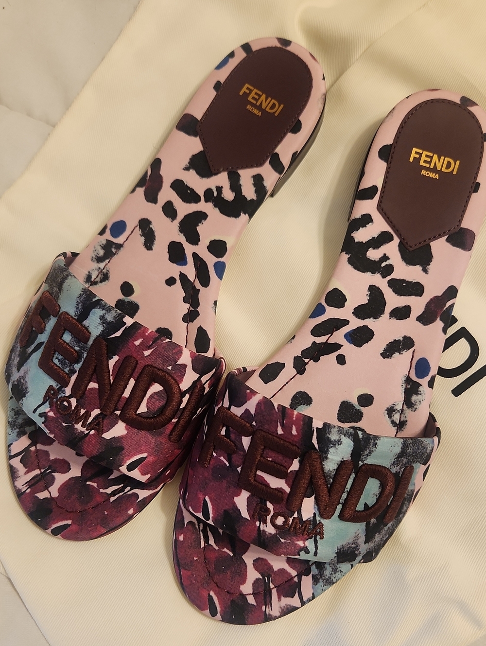 Fendi Pink Leopard-Print Slide Sandals with Multicolor Accent - Picture 5 of 5